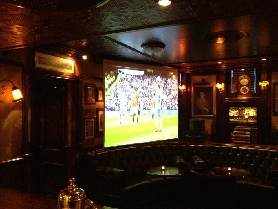 Fotballkamp på skjerm